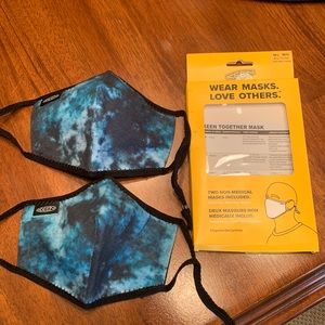 KEEN TOGETHER MASKS SET OF TWO NEW IN PACKAGE M/L BLUE TIE DYE
